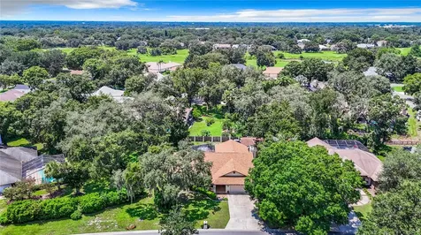 3015 Forest Club Drive Plant City FL 33566