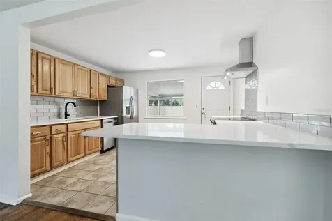 4925 Harding Road N St Petersburg FL 33709