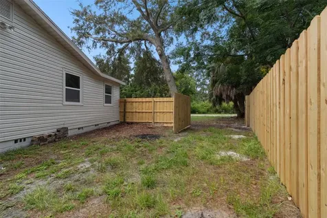 4925 Harding Road N St Petersburg FL 33709