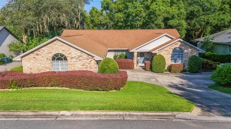 550 Chautauqua Drive Mount Dora FL 32757