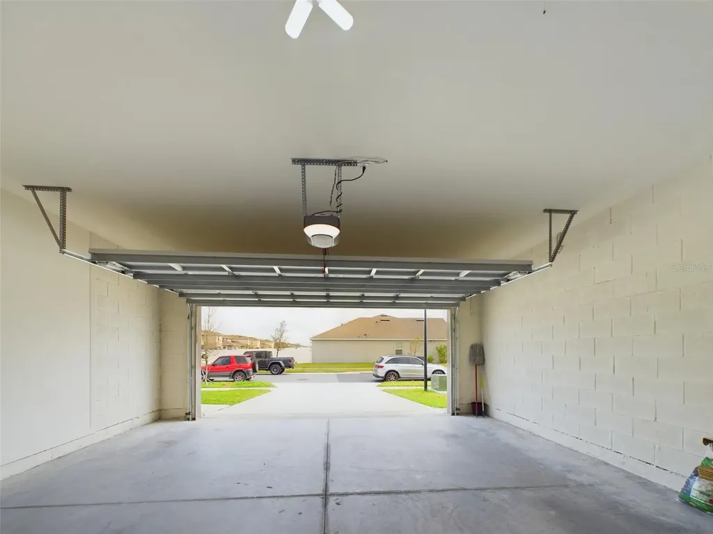1502 Jadewood Way Kissimmee FL 34744