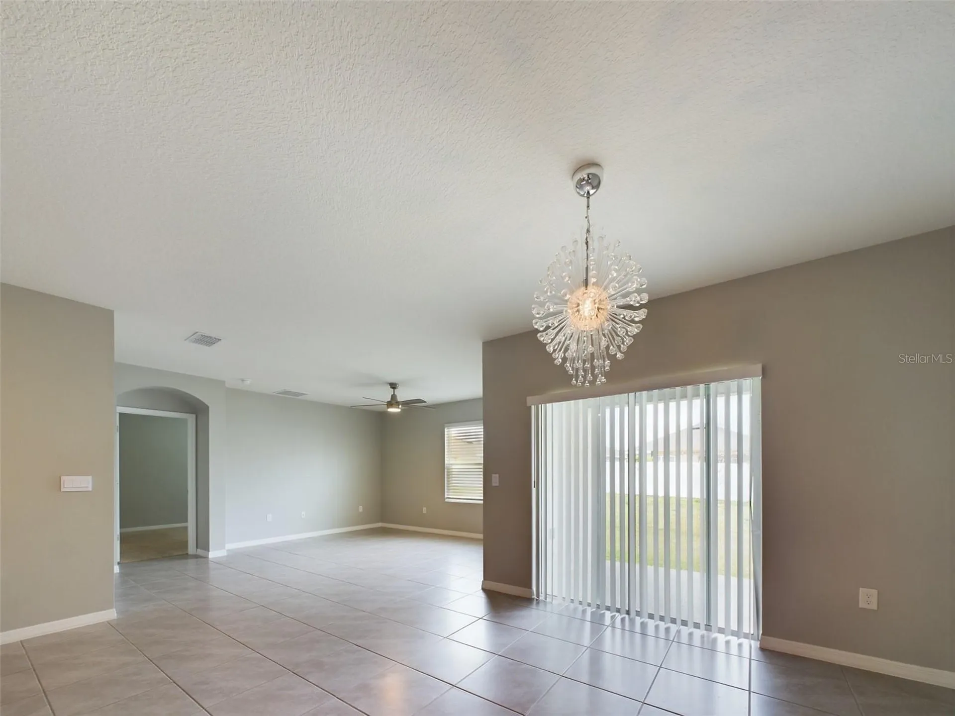 1502 Jadewood Way Kissimmee FL 34744