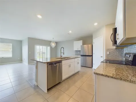 1502 Jadewood Way Kissimmee FL 34744