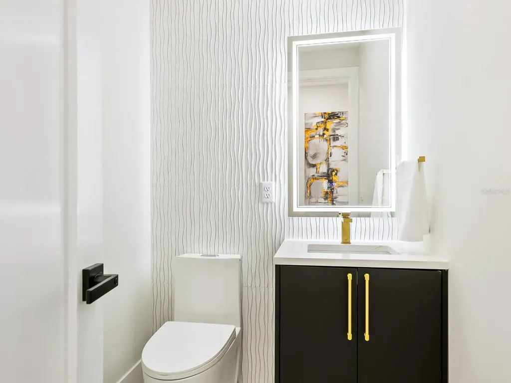 2170 Fruitville Road Sarasota FL 34237