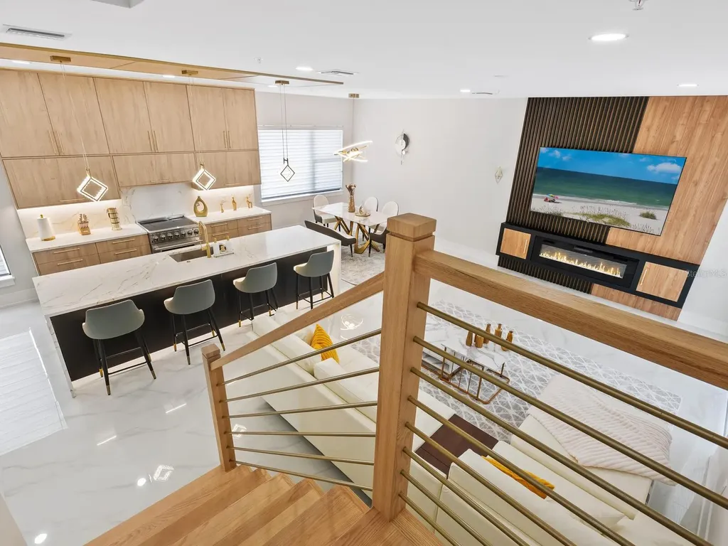 2170 Fruitville Road Sarasota FL 34237