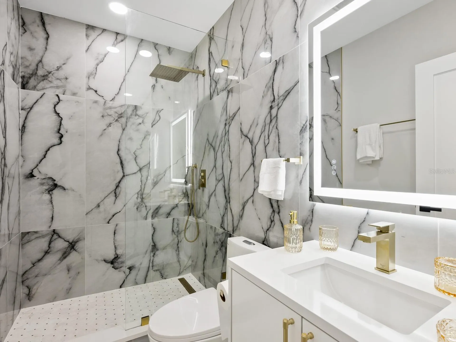 2170 Fruitville Road Sarasota FL 34237