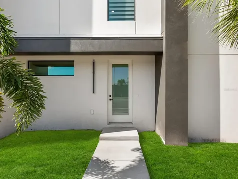 2170 Fruitville Road Sarasota FL 34237