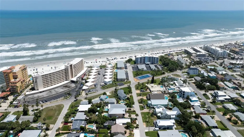 320 Due East Street New Smyrna Beach FL 32169