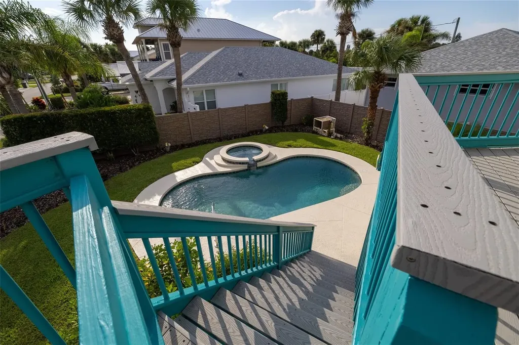 320 Due East Street New Smyrna Beach FL 32169