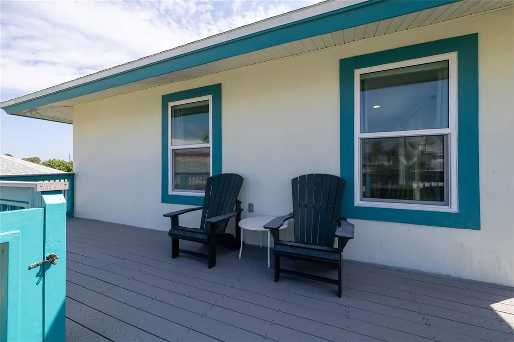 320 Due East Street New Smyrna Beach FL 32169