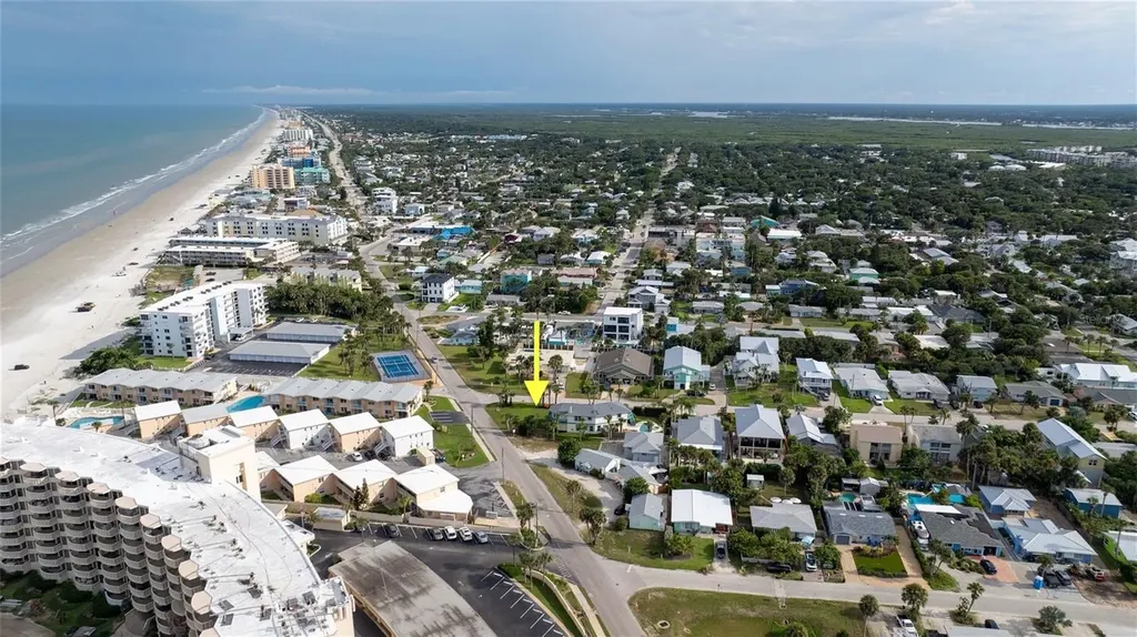 320 Due East Street New Smyrna Beach FL 32169