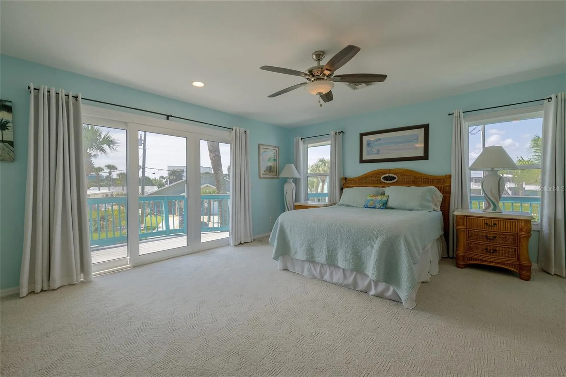 320 Due East Street New Smyrna Beach FL 32169