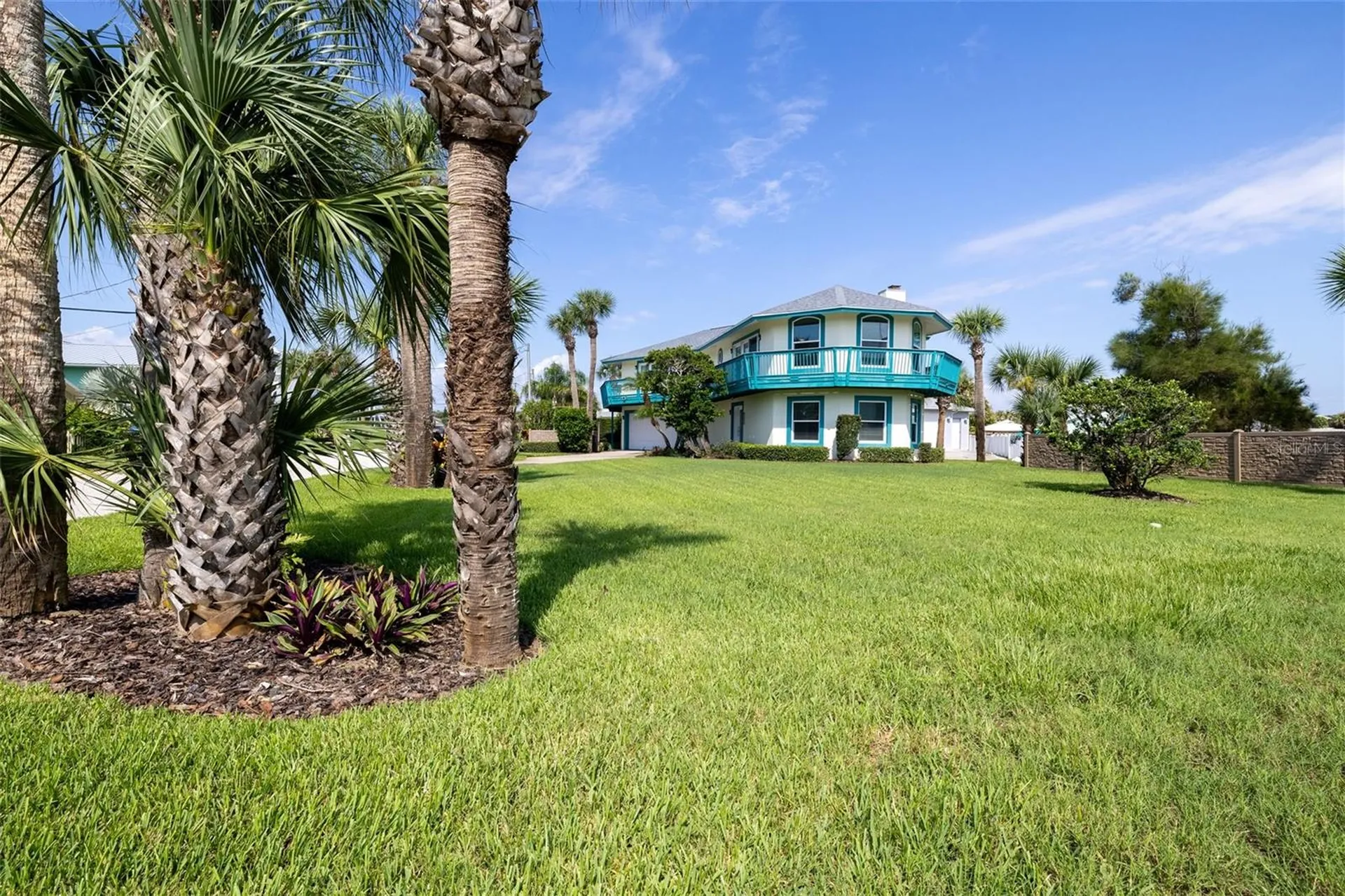 320 Due East Street New Smyrna Beach FL 32169