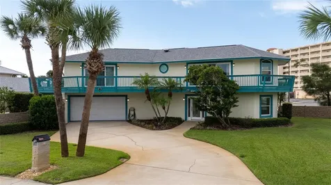 320 Due East Street New Smyrna Beach FL 32169