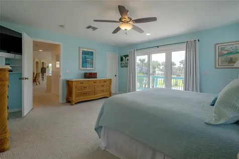 320 Due East Street New Smyrna Beach FL 32169