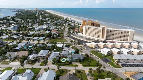 320 Due East Street New Smyrna Beach FL 32169