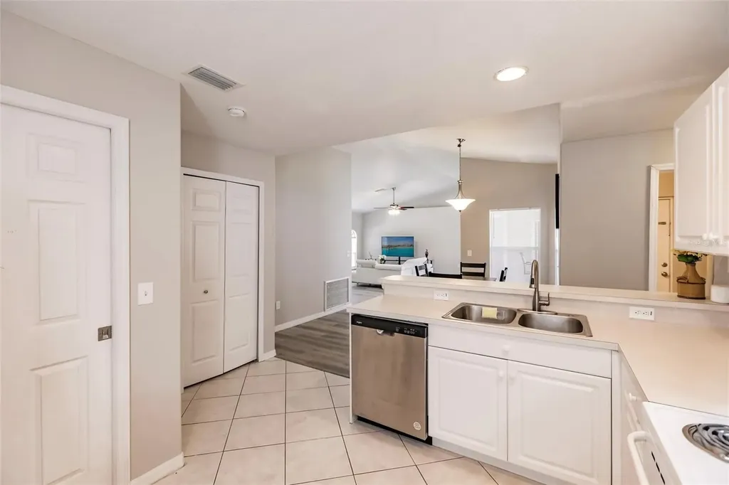 3036 Abbington Street North Port FL 34286