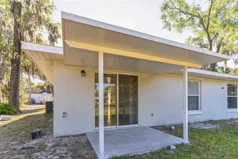 120 S Massachusetts Avenue Deland FL 32724