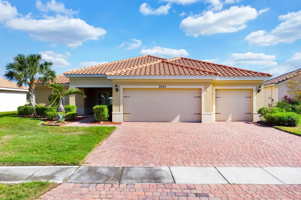 3725 Isles Arbor Lane Kissimmee FL 34746