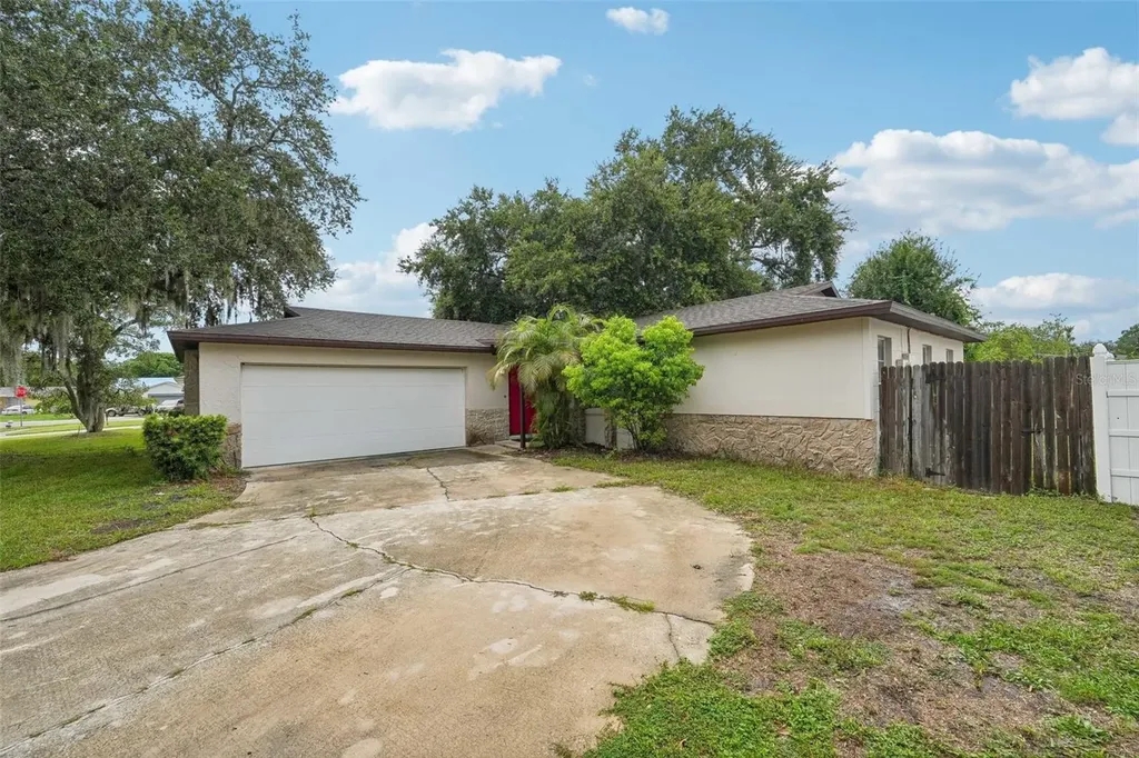 1433 Wendy Court Kissimmee FL 34744