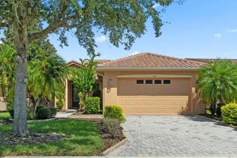 343 Indian Wells Avenue Kissimmee FL 34759
