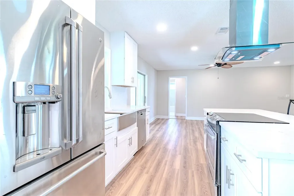 1501 63rd Street W Bradenton FL 34209