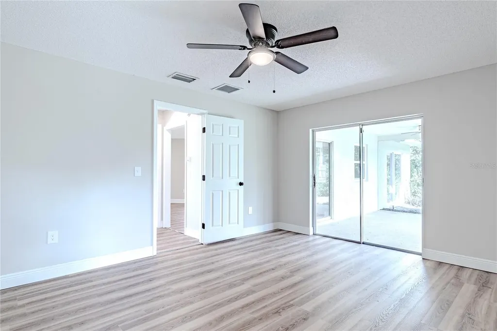 1501 63rd Street W Bradenton FL 34209