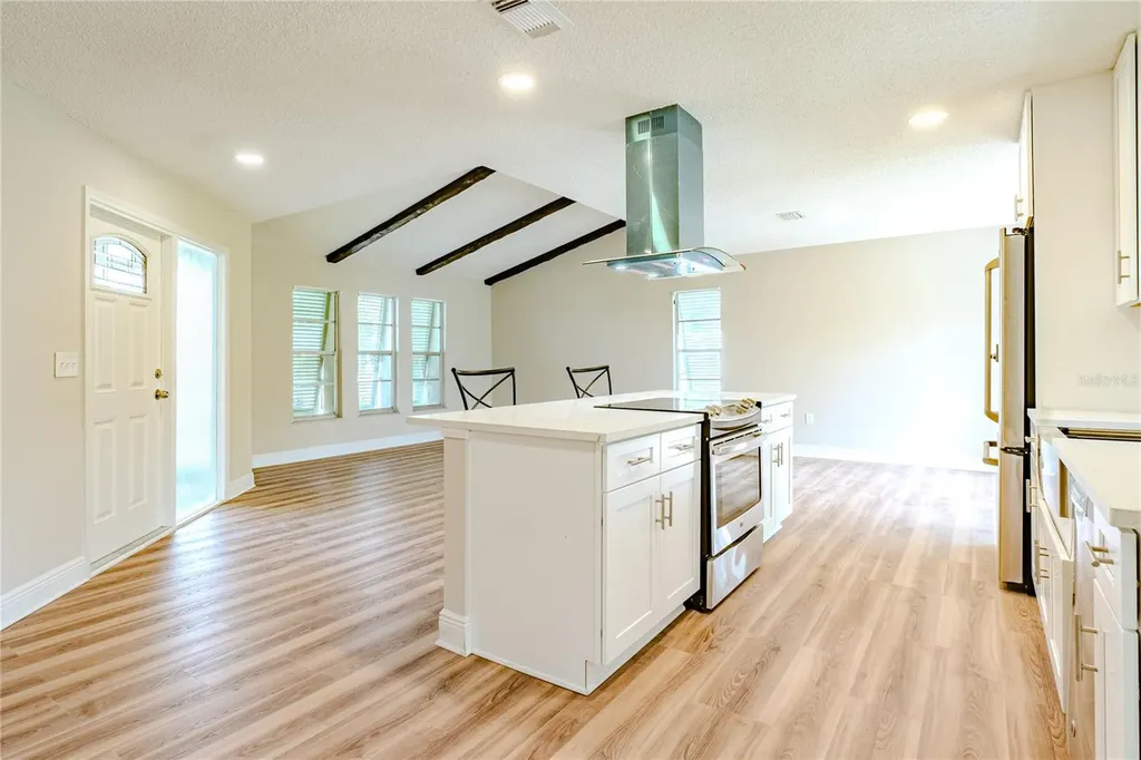 1501 63rd Street W Bradenton FL 34209