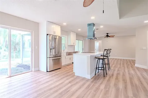 1501 63rd Street W Bradenton FL 34209