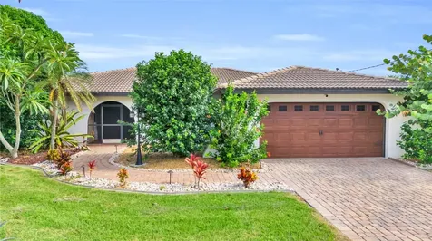 2021 Palaco Grande Parkway Cape Coral FL 33904