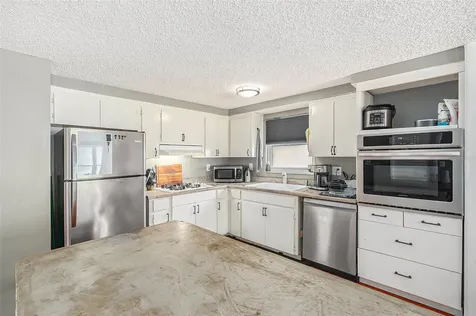 15100 Avalon Avenue Clearwater FL 33760