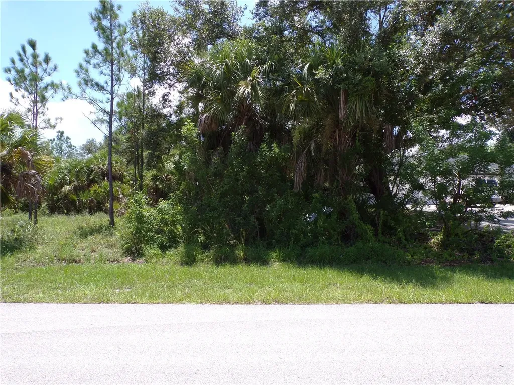 19143 Roosevelt Avenue Port Charlotte FL 33954