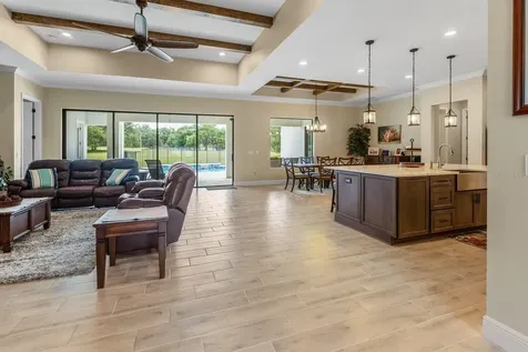 5800 Club Drive Groveland FL 34736
