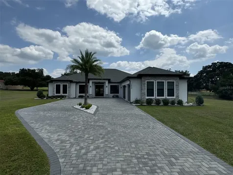 5800 Club Drive Groveland FL 34736