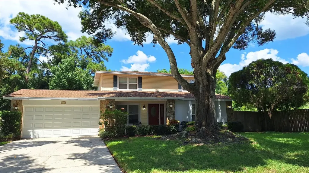 28 Harbor Lake Circle Safety Harbor FL 34695
