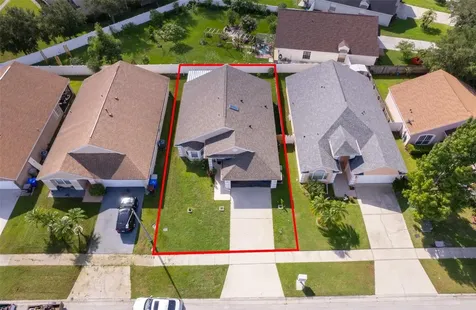 2103 Shannon Lakes Boulevard Kissimmee FL 34743