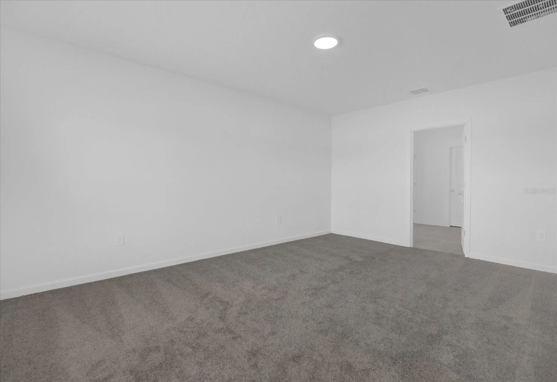 4945 Worchester Drive Kissimmee FL 34746