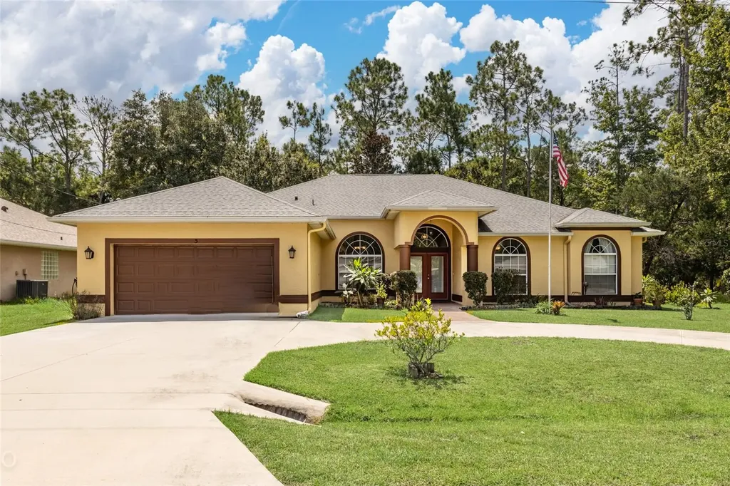 5 Zodiac Place Palm Coast FL 32164