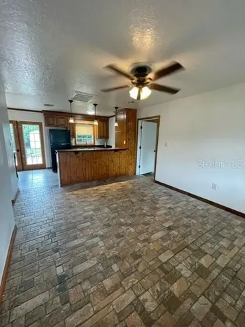 4120 Poinsettia Avenue Mount Dora FL 32757