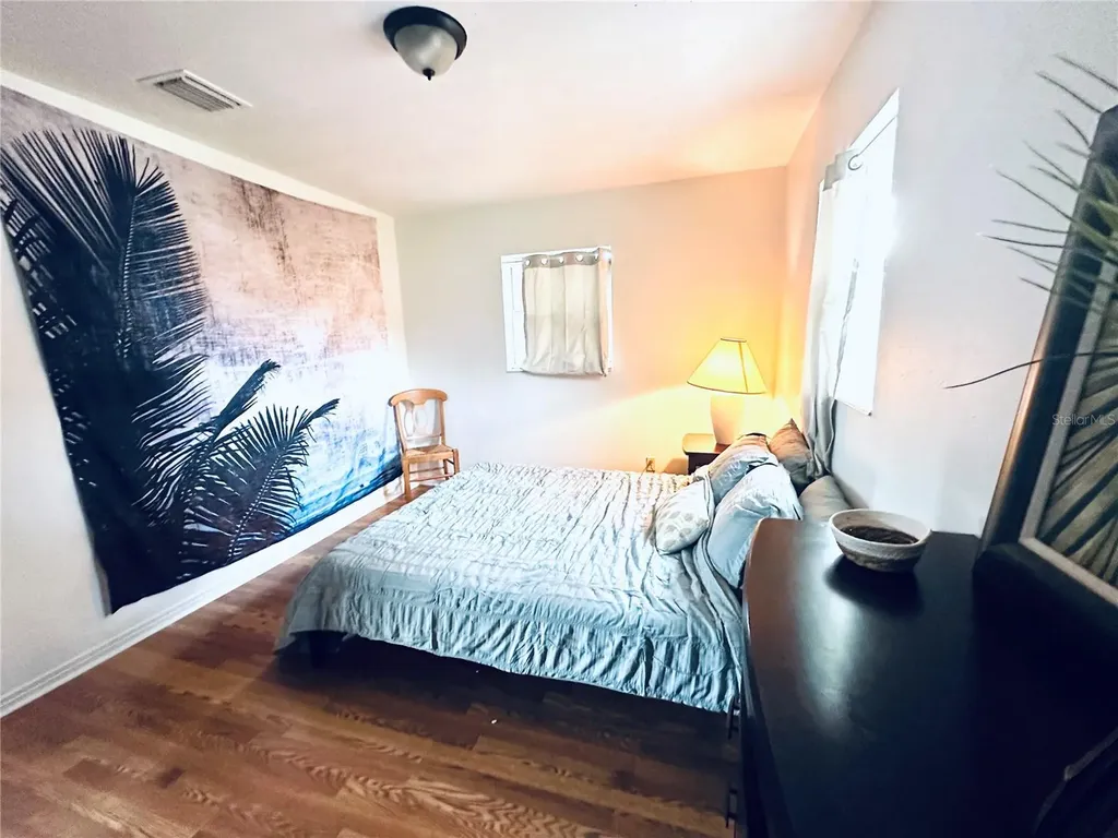 4716 W Wisconsin Avenue Tampa FL 33616