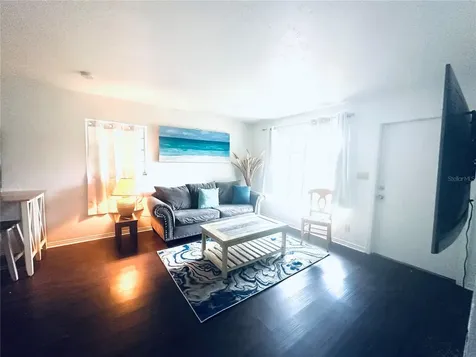4716 W Wisconsin Avenue Tampa FL 33616