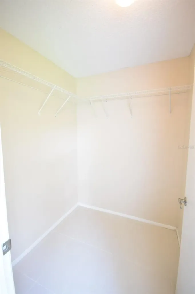 9481 Highland Oak Drive Tampa FL 33647