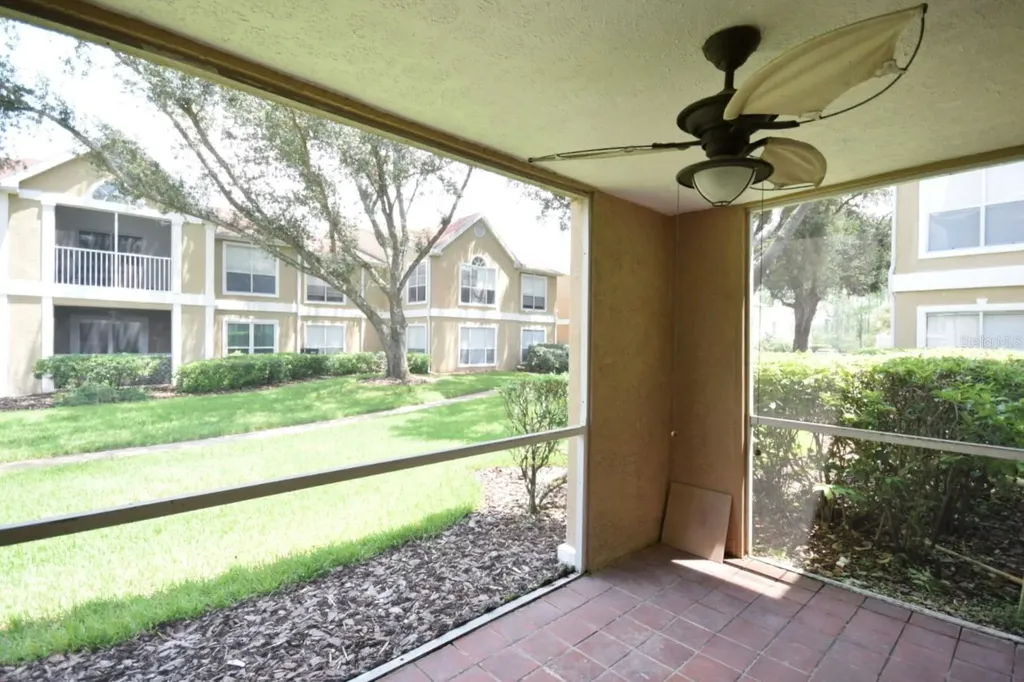9481 Highland Oak Drive Tampa FL 33647