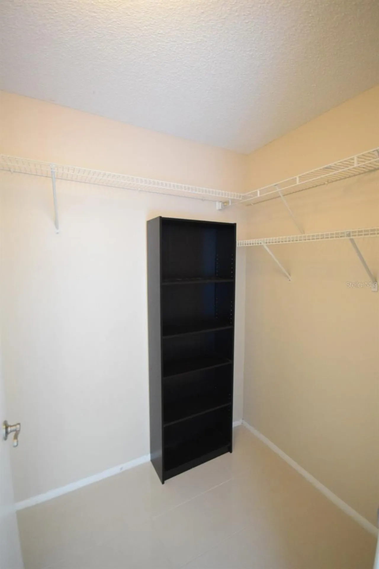 9481 Highland Oak Drive Tampa FL 33647