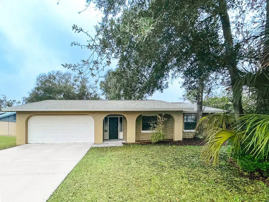 3703 Coppertree Circle Brandon FL 33511
