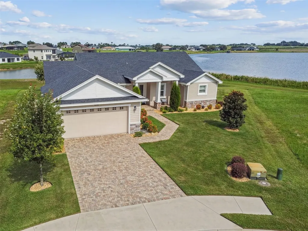 454 Waterfern Trail Drive Auburndale FL 33823
