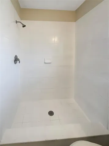 10905 N 21st Street Tampa FL 33612