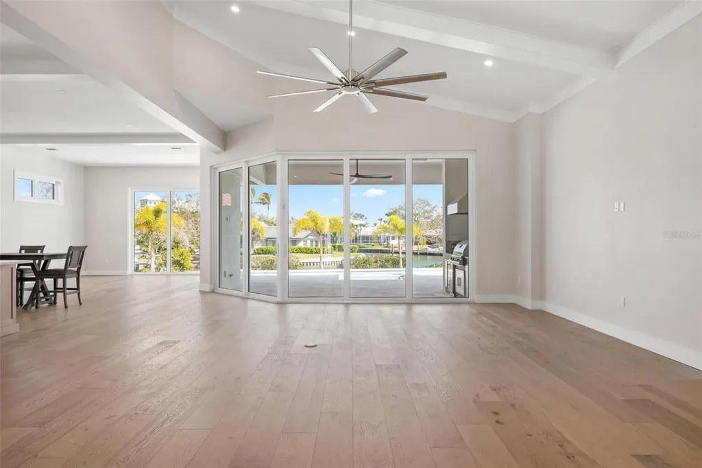 4819 Higel Avenue Sarasota FL 34242