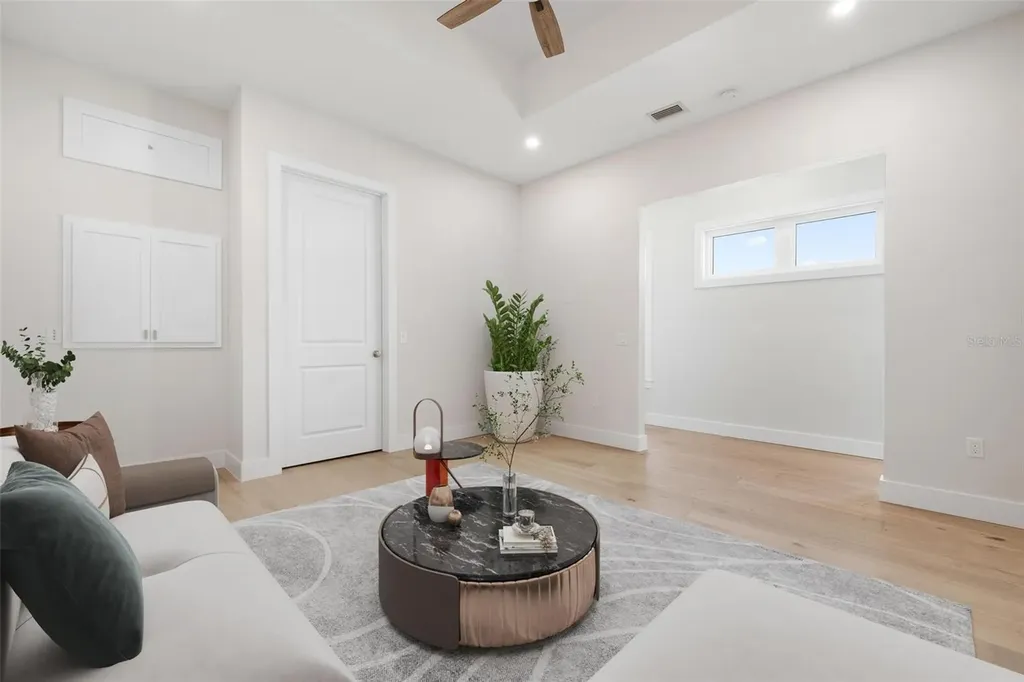 4819 Higel Avenue Sarasota FL 34242