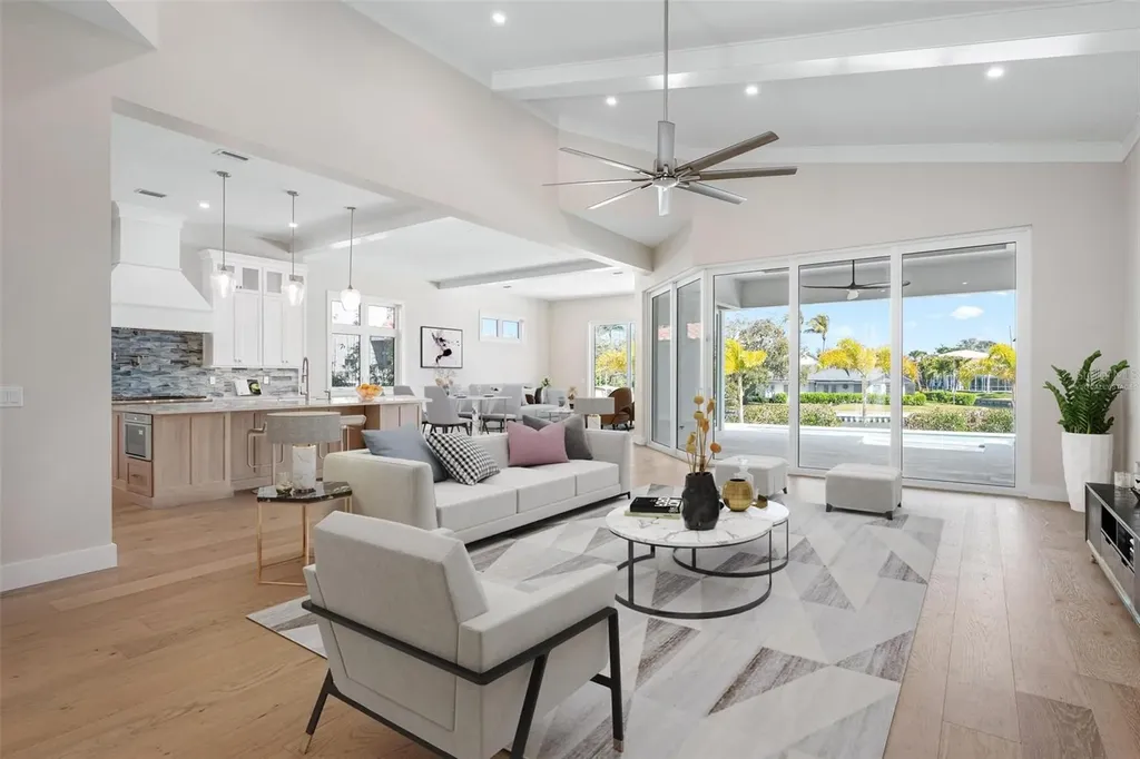 4819 Higel Avenue Sarasota FL 34242